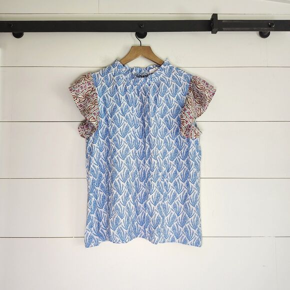 Anthropologie THML Abstract Flutter Dainty Floral Sleeve Top Blouse Preppy M - Picture 1 of 8